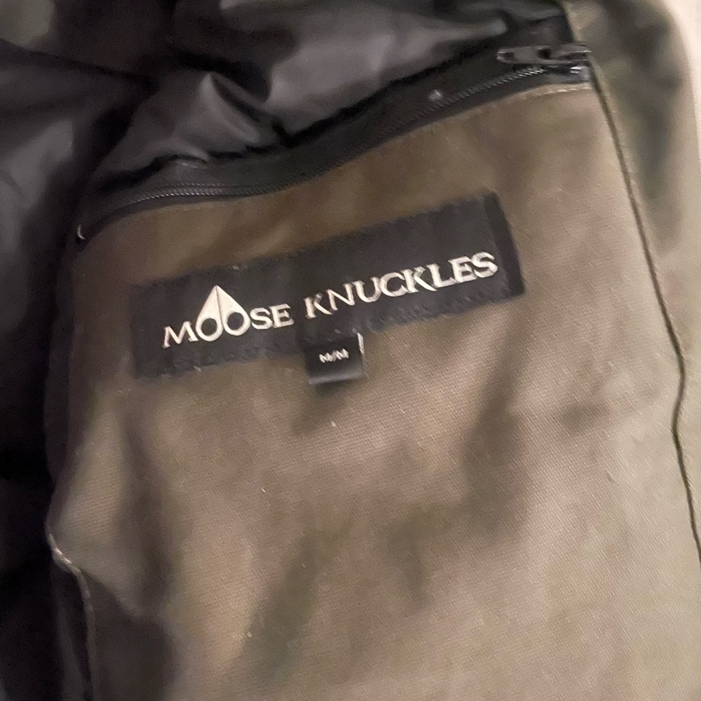 Size medium worn once - Picture 8 of 8